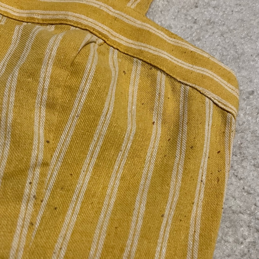 🌻 Yellow Cropped Tank - Picture 8 of 8